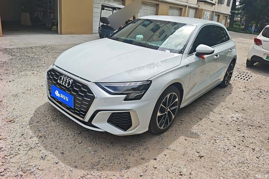 Audi A3, 2023 1