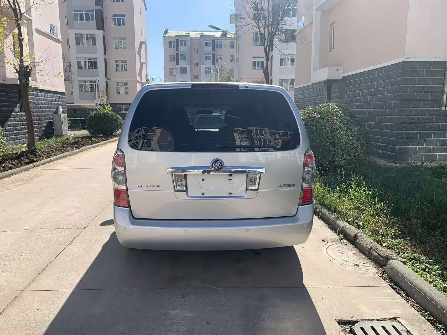 Buick GL8, 2016 7