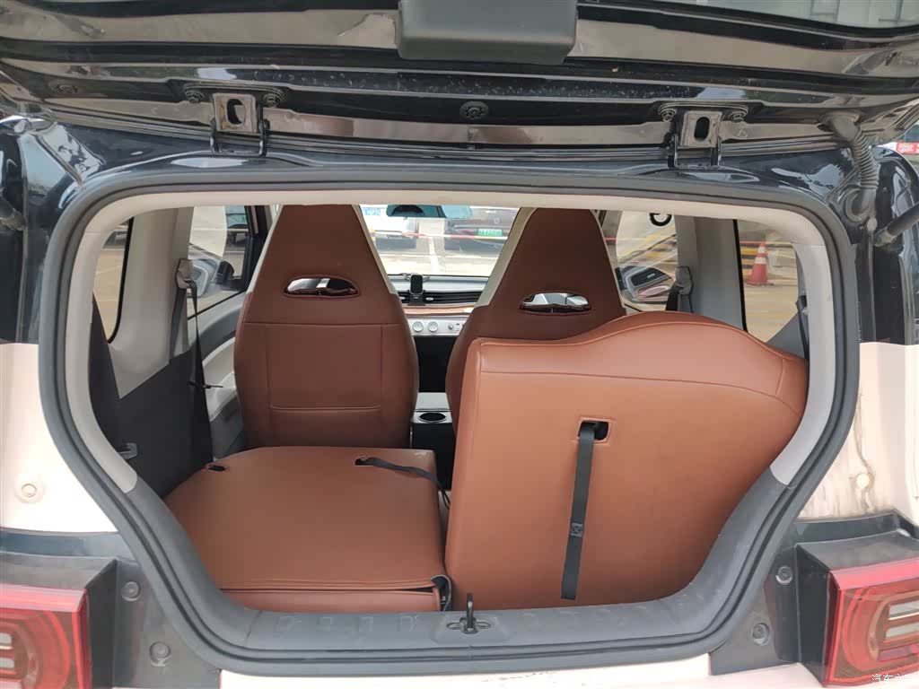 Wuling MINIEV, 2022 10