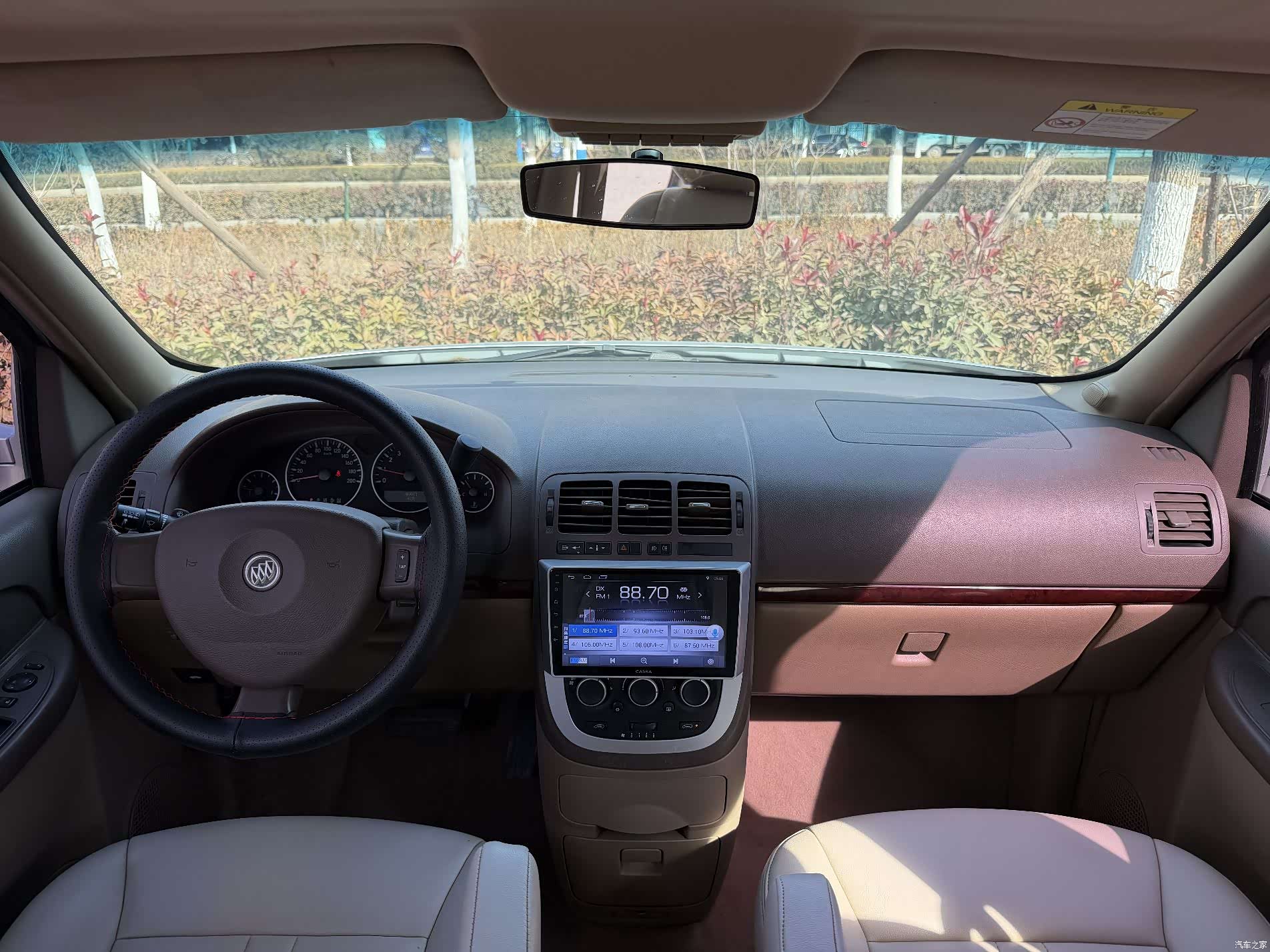 Buick GL8, 2016 15
