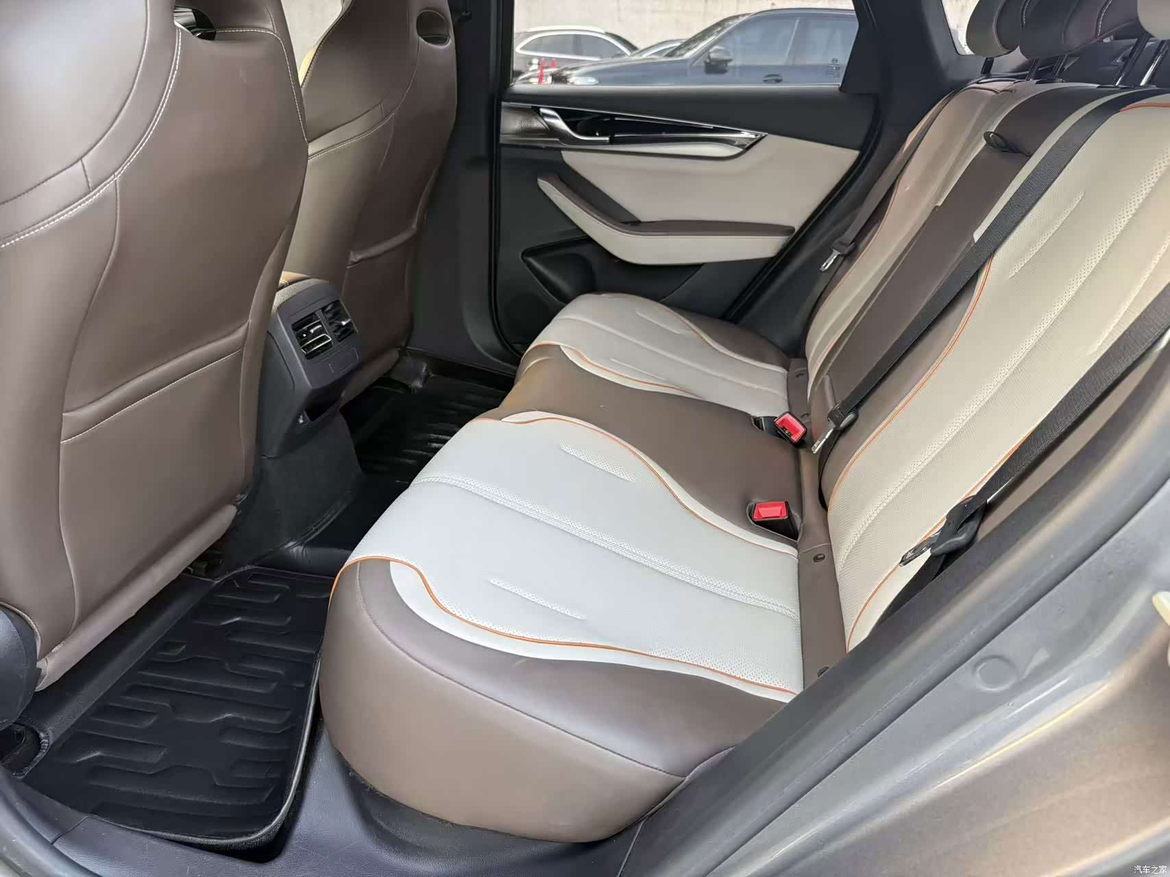 BYD Qin, 2023 все фото