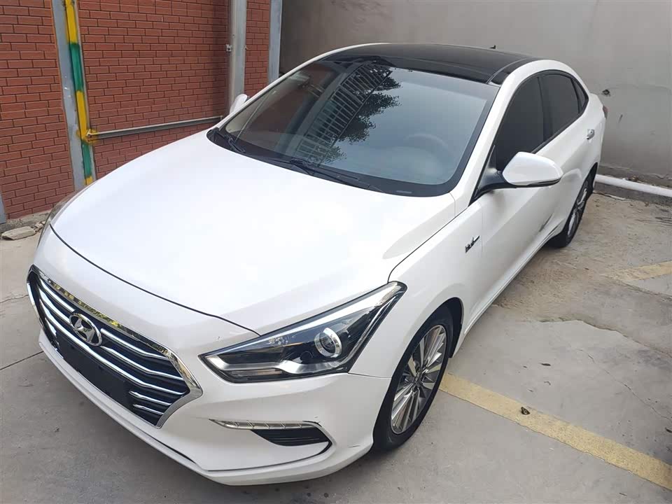 Hyundai Name picture