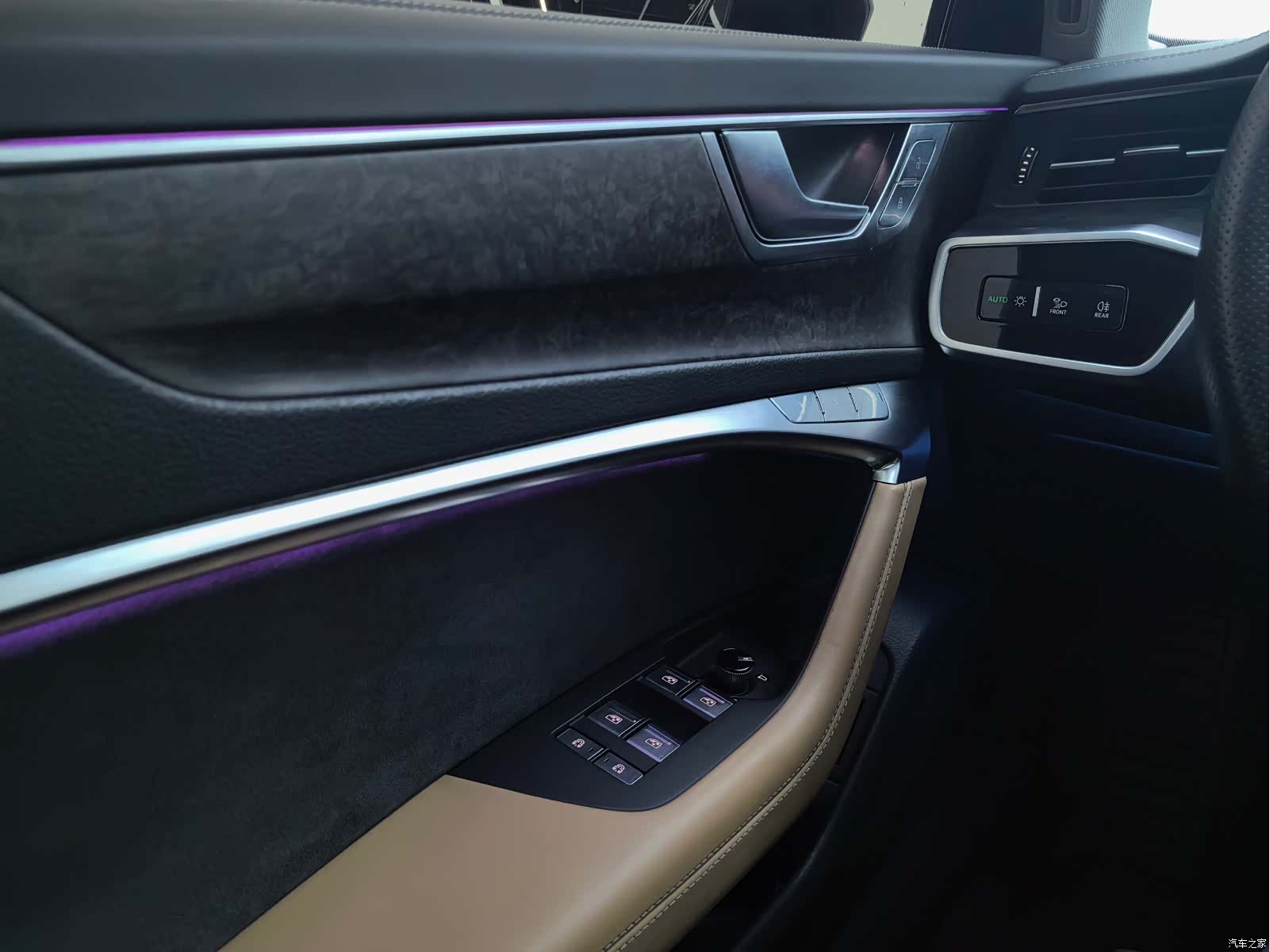Audi A6L, 2022 29