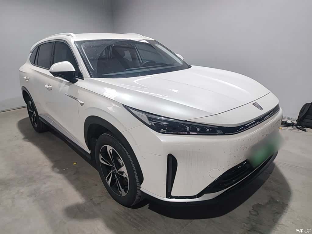 Roewe D5X, 2024 4