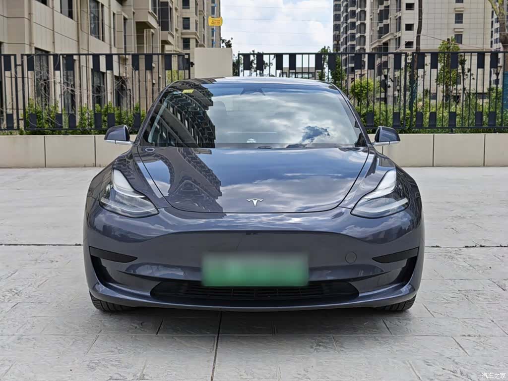 Tesla Model 3, 2020 12