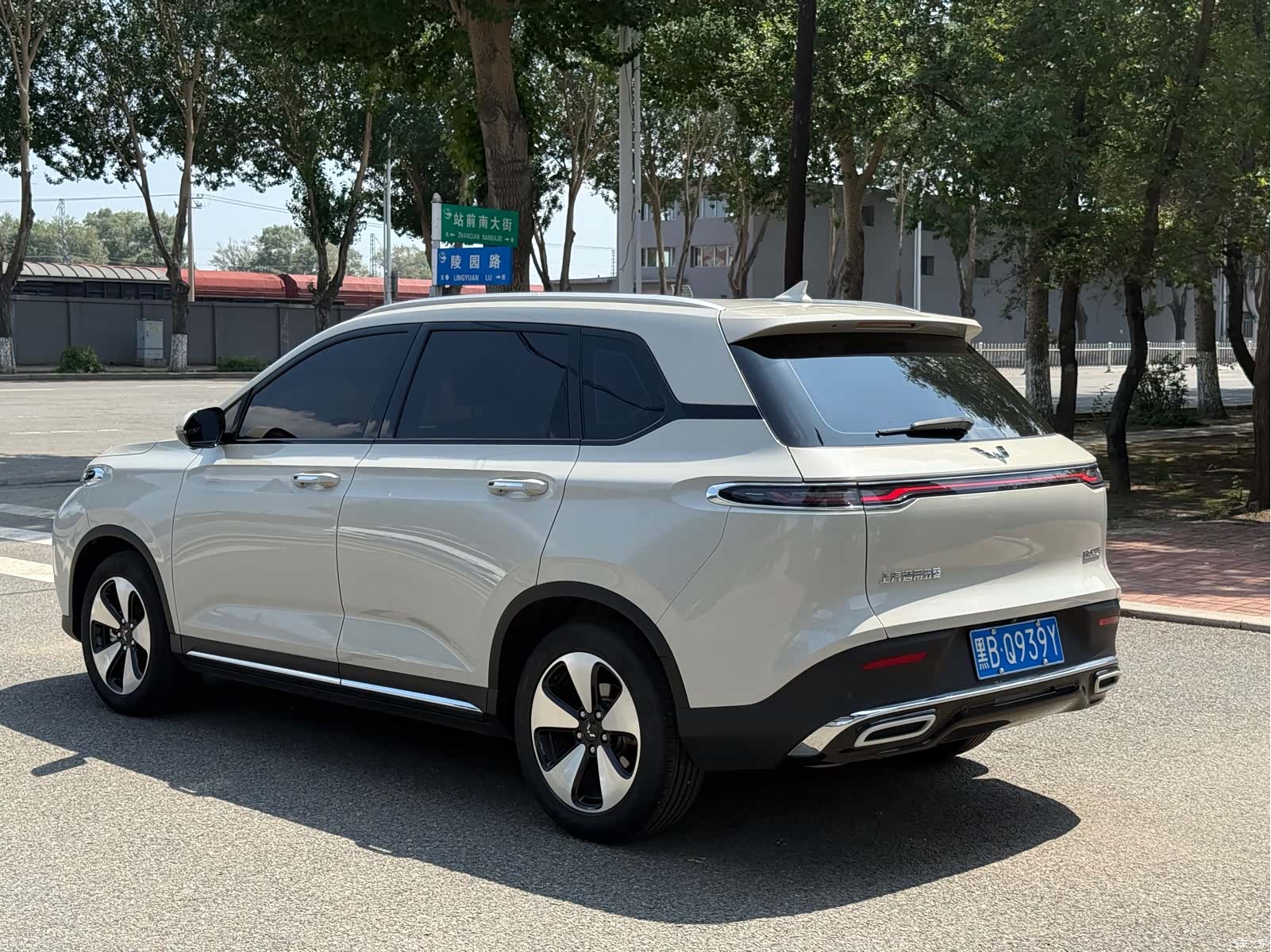 Wuling DHT, 2023 4