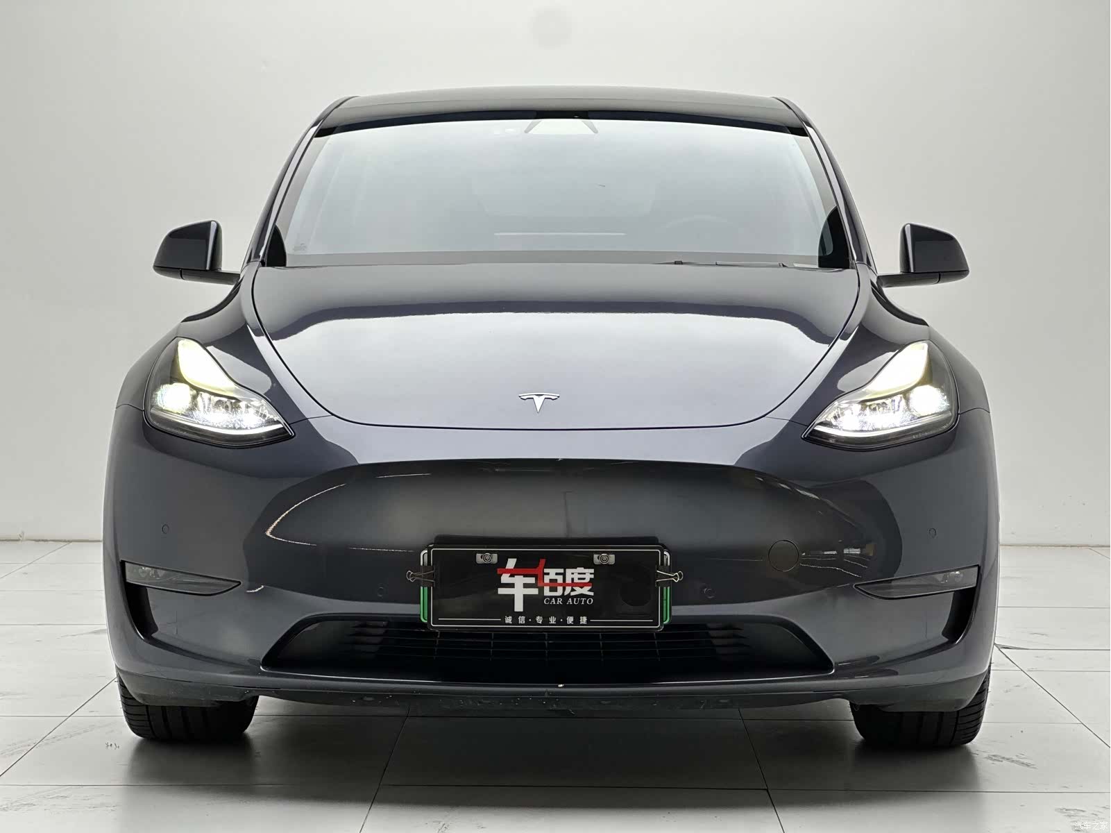 Tesla Model Y, 2021 2