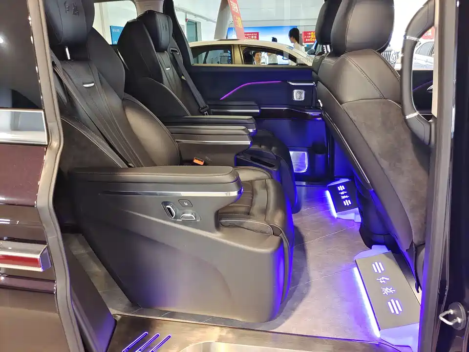 Hongqi HQ9 Hongqi HQ9