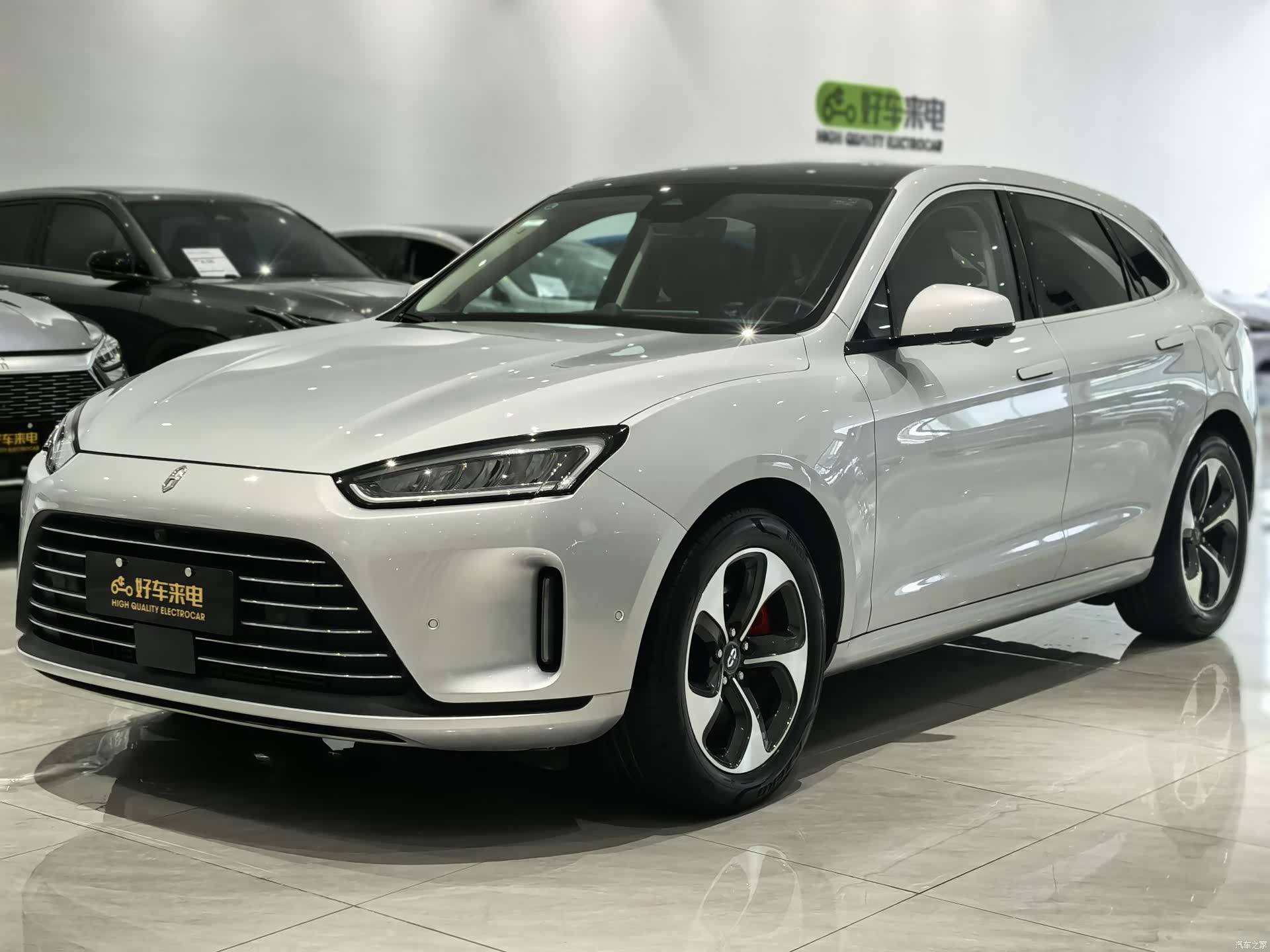 AITO M5, 2022 1