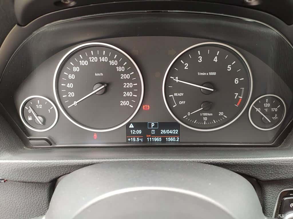 BMW 3 Series, 2017 все фото
