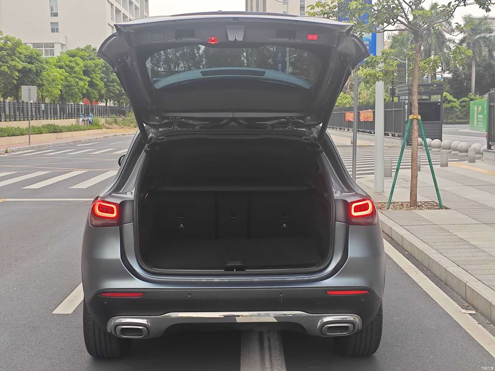Mercedes-Benz GLA, 2021 24