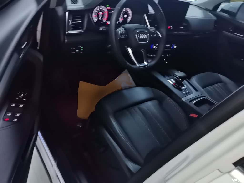 Audi Q5L, 2022 15