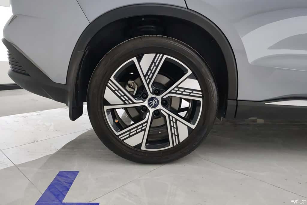 BYD Song, 2024 6