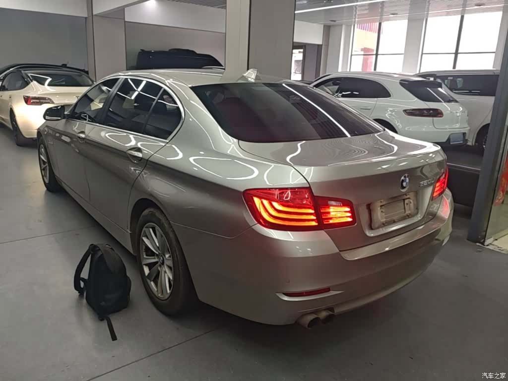 BMW 5 Series, 2015 все фото