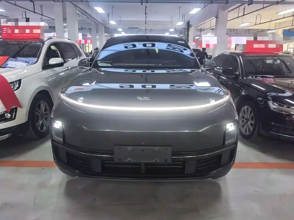 Li Auto Ideal L8