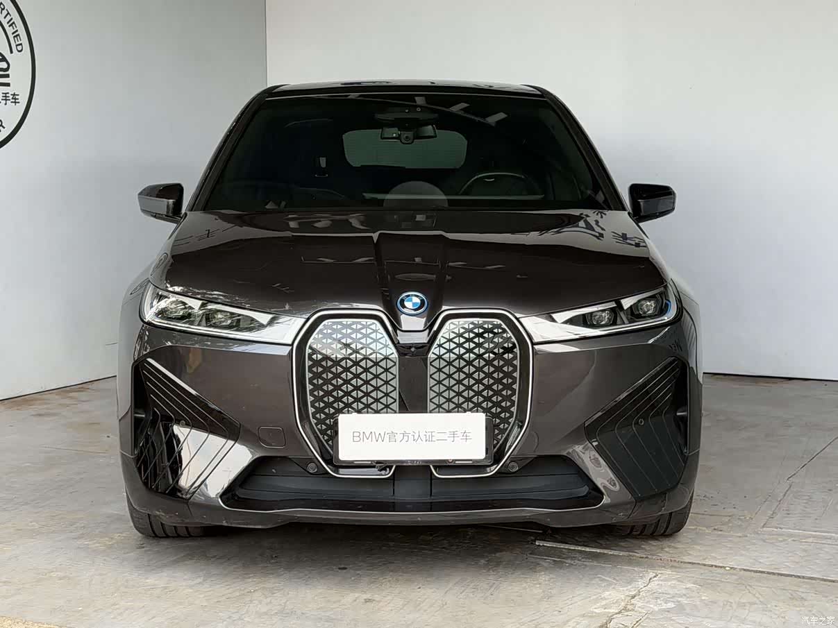 BMW iX, 2023 2