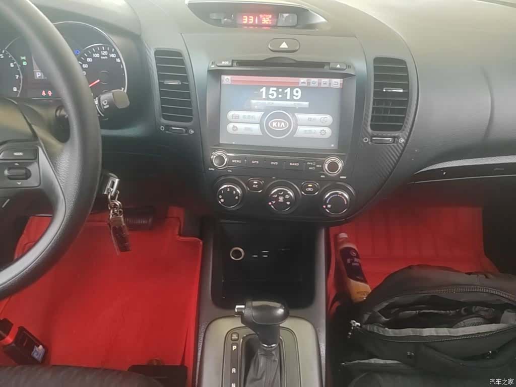 Kia K3, 2015 13