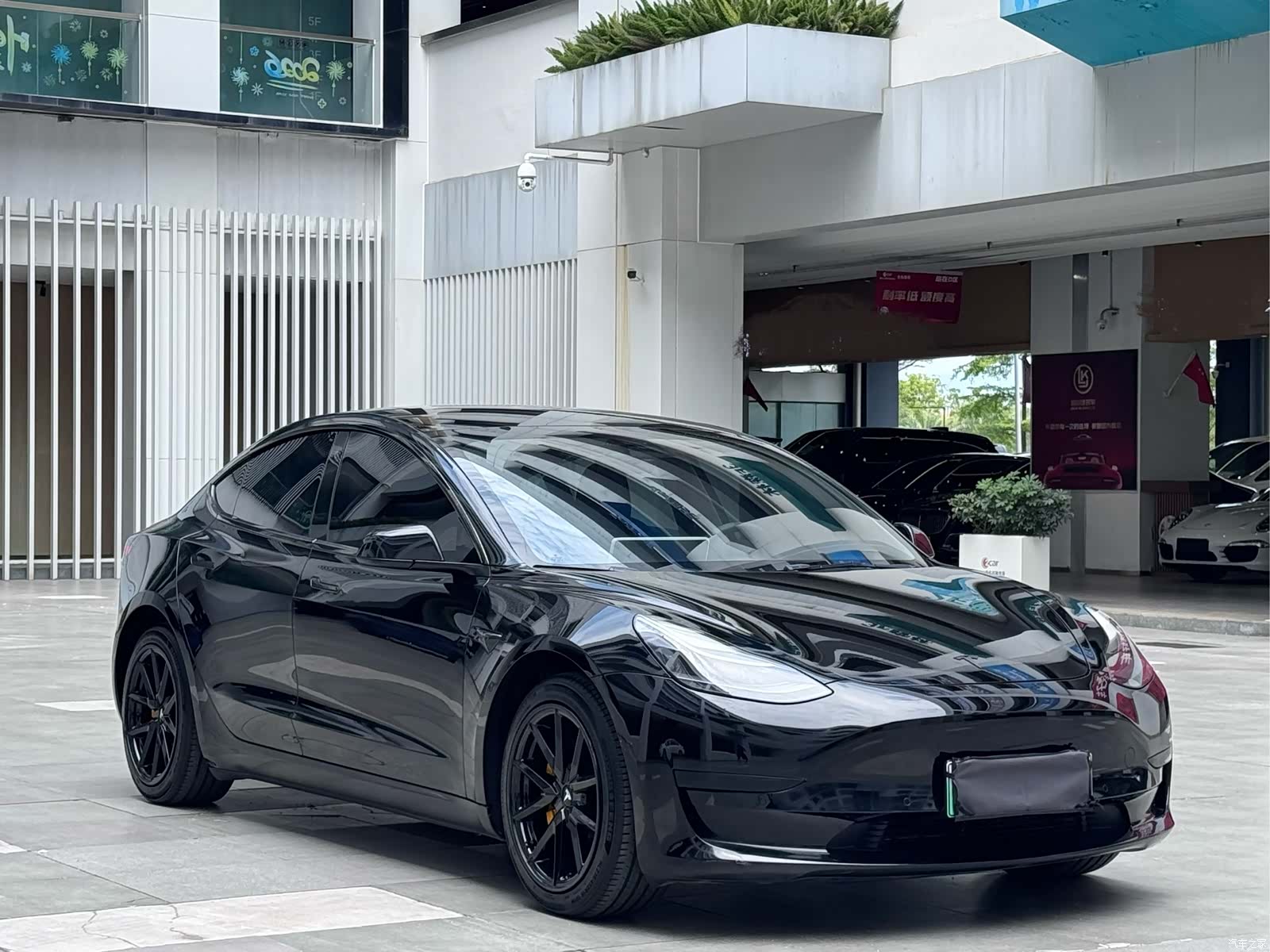 Tesla Model 3, 2021 3