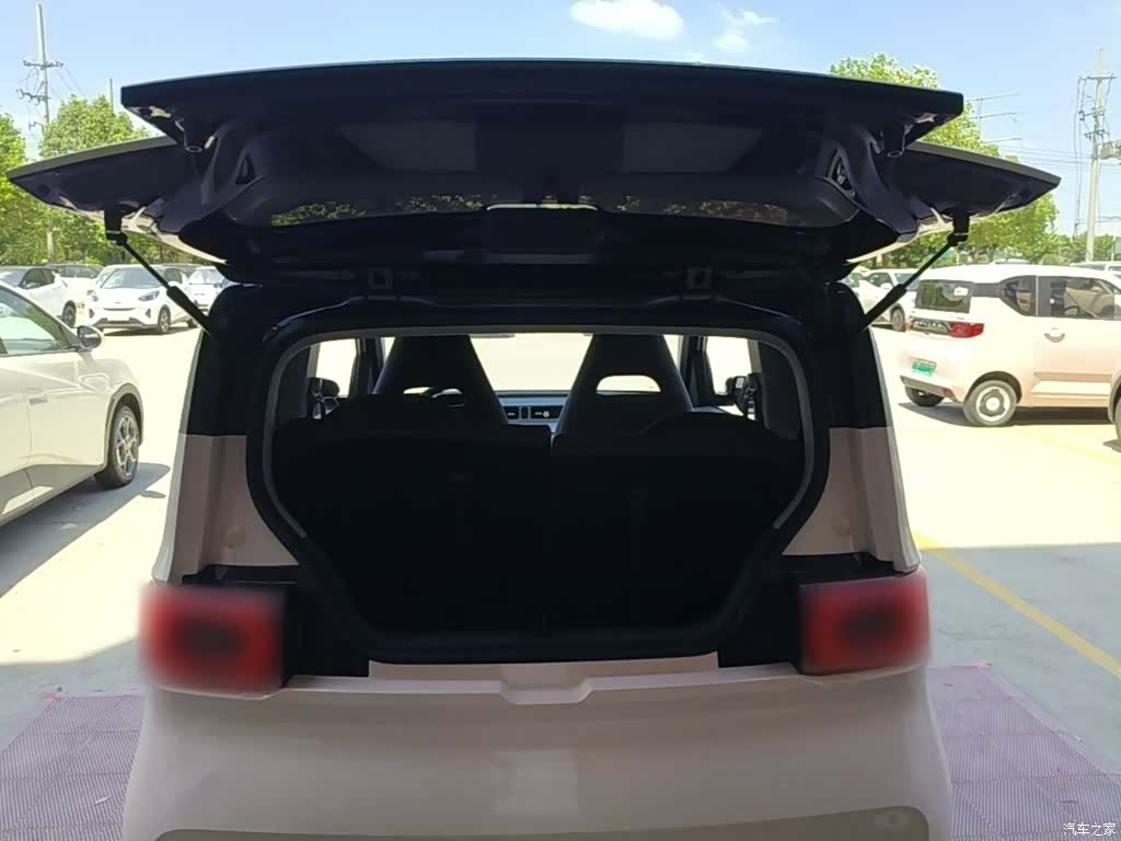 Wuling MINIEV, 2021 19