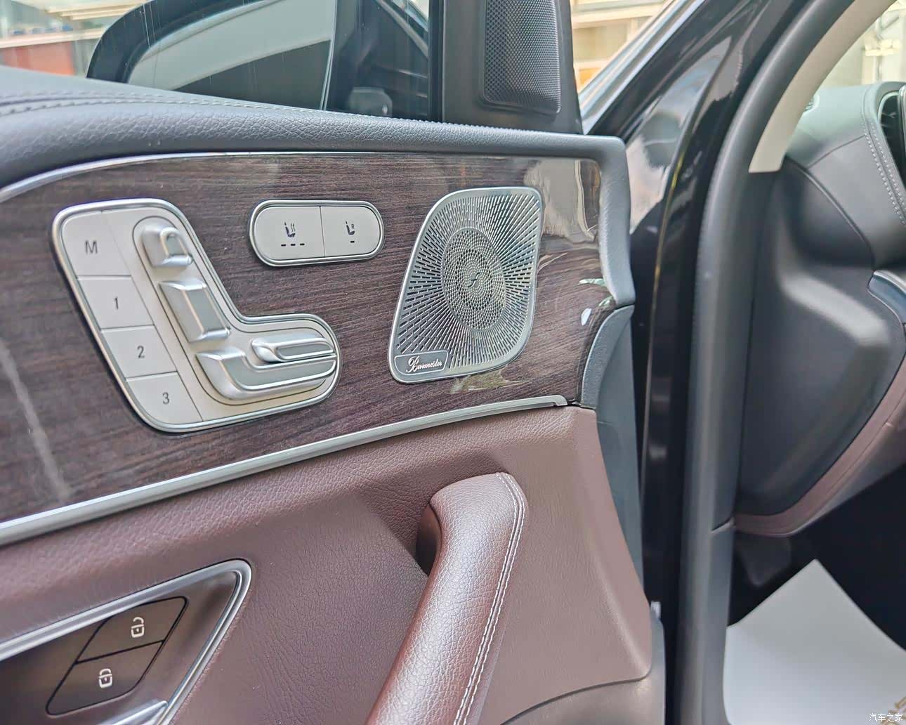 Mercedes-Benz GLS, 2021 4