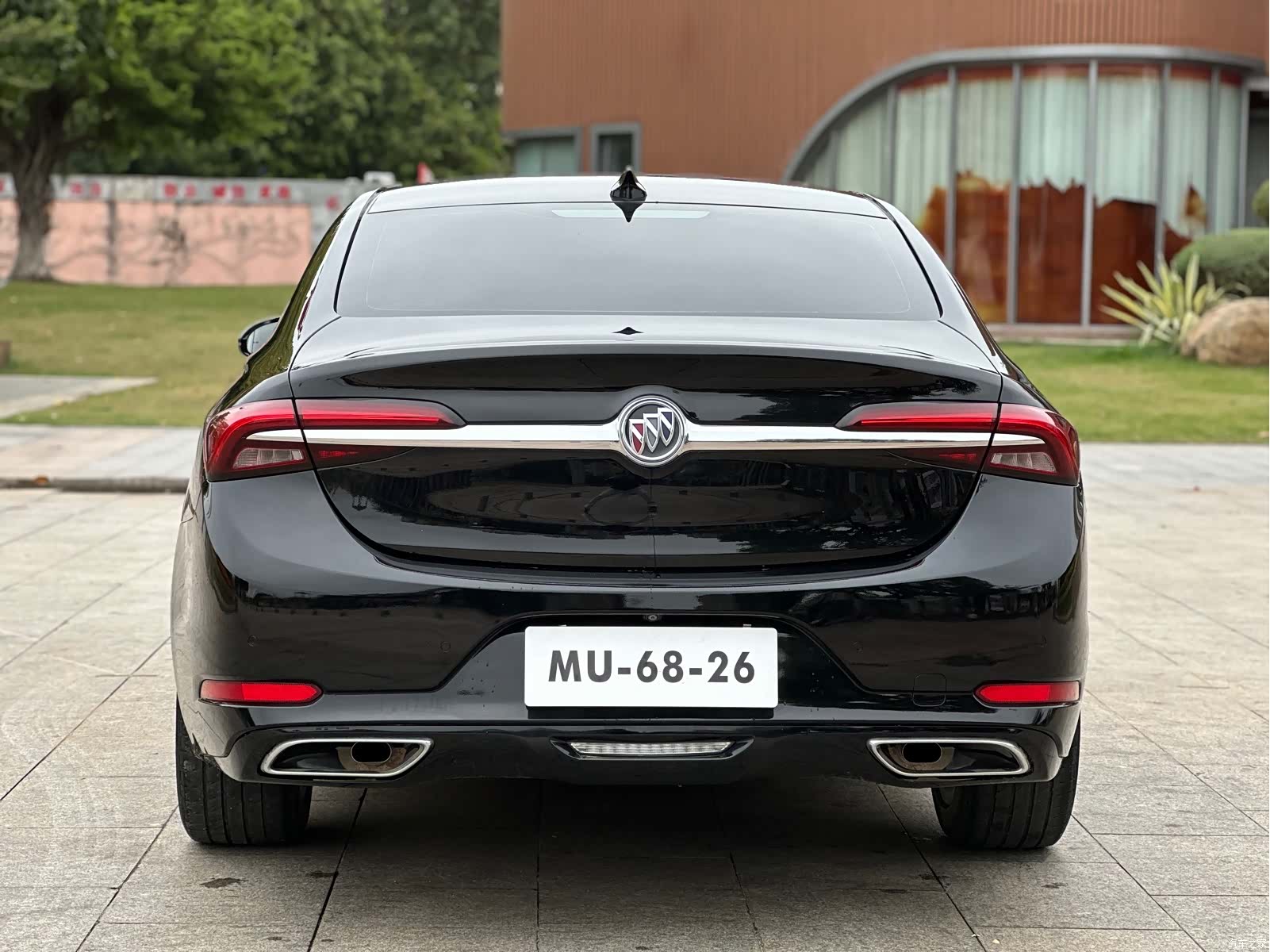 Buick LaCrosse, 2021 все фото