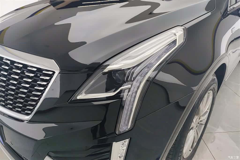 Cadillac XT5, 2022 все фото
