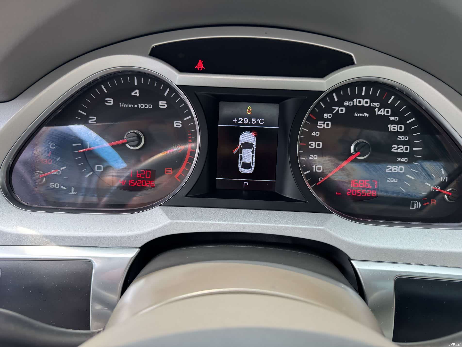 Audi A6L, 2011 15