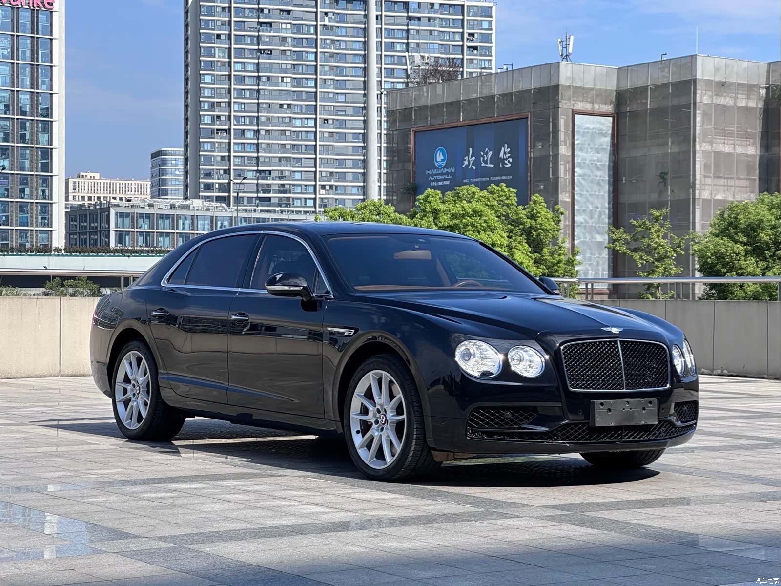 Bentley Flying Spur, 2019 2