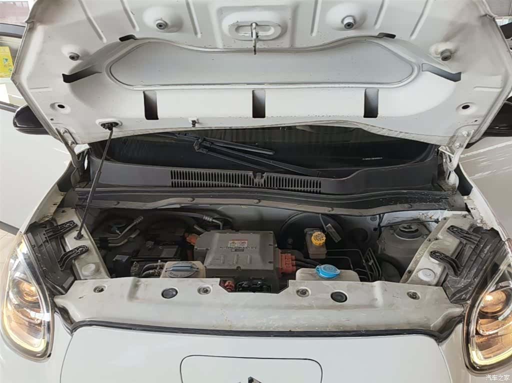 Leapmotor T03, 2021 20