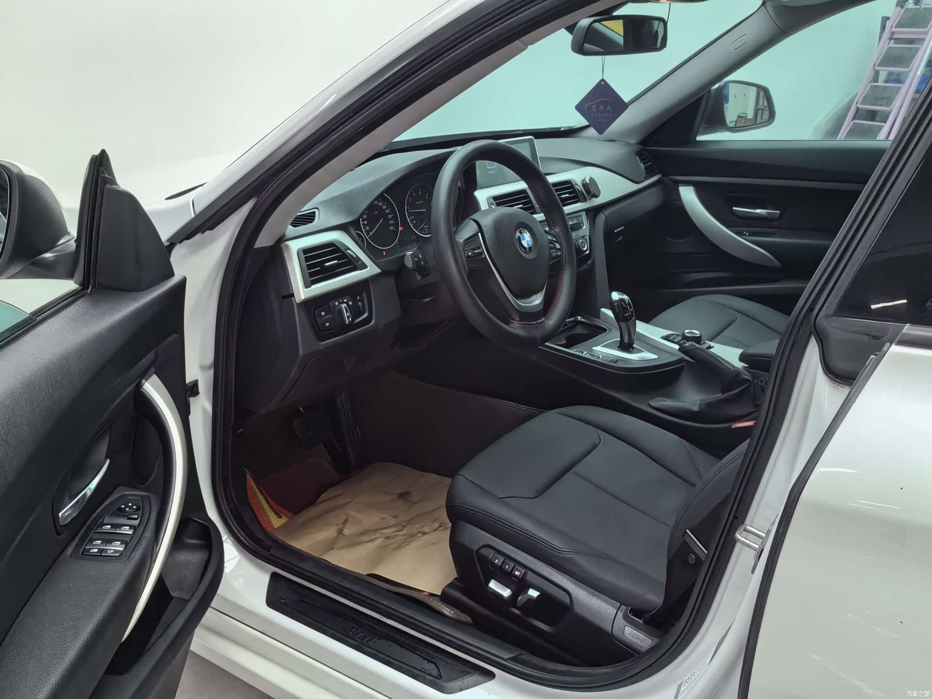 BMW 3 Series, 2017 3