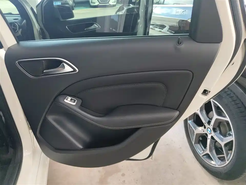 Mercedes-Benz Class B