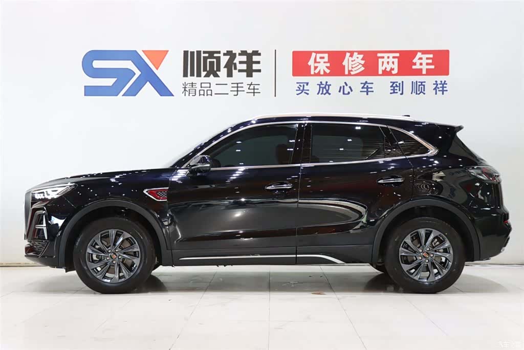 Hongqi HS5, 2025 4