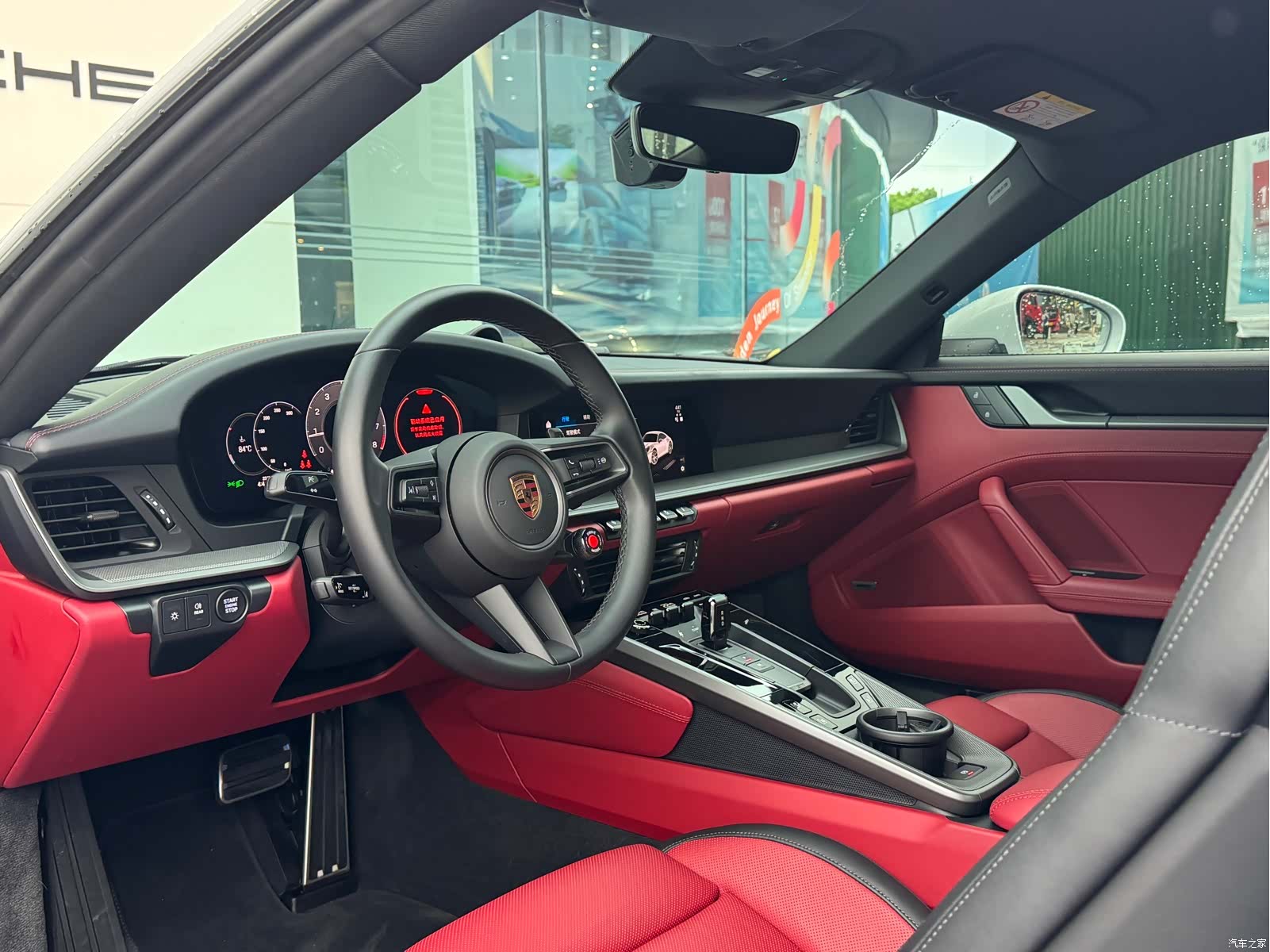 Porsche 911, 2025 14