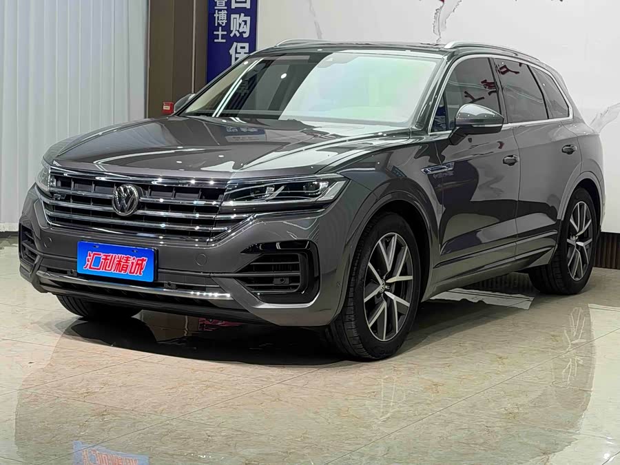 Volkswagen Touareg 2020, фото 1