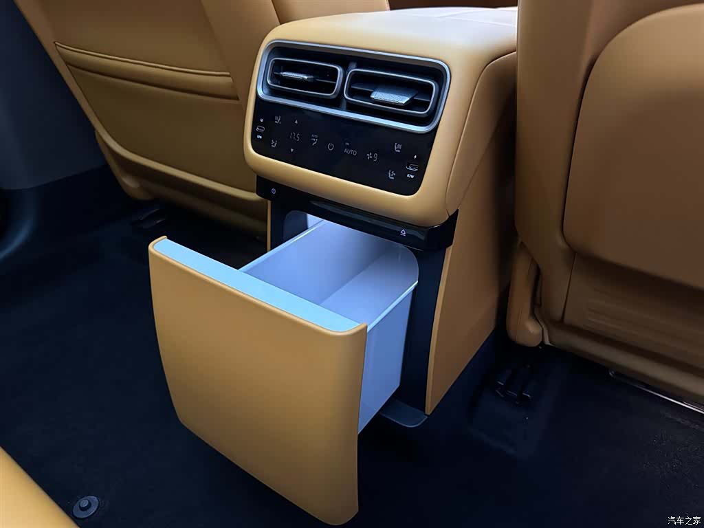 Li Auto i6, 2026 23