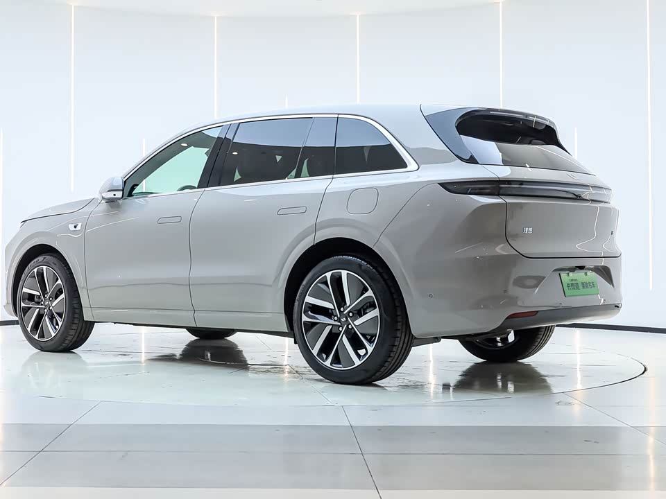 Li Auto Ideal L6