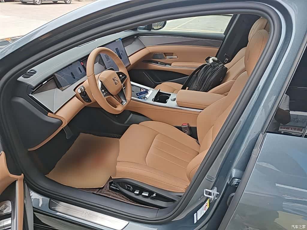 BYD Han, 2025 15