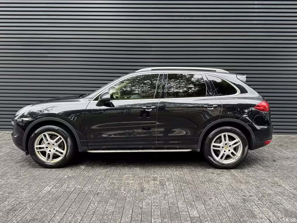 Porsche Cayenne, 2014 13