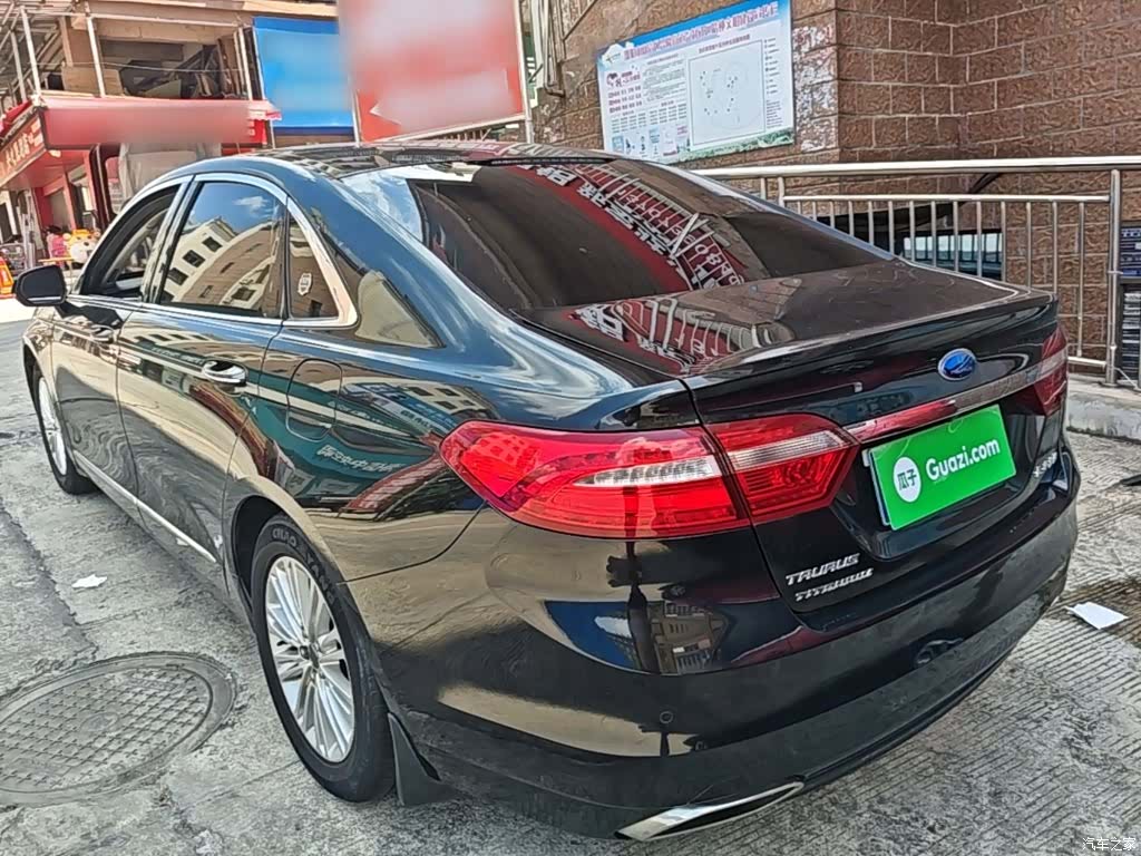 Ford Taurus, 2016 все фото