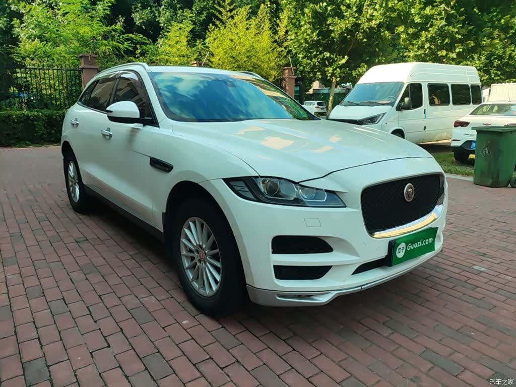 Jaguar F-PACE, 2018 4