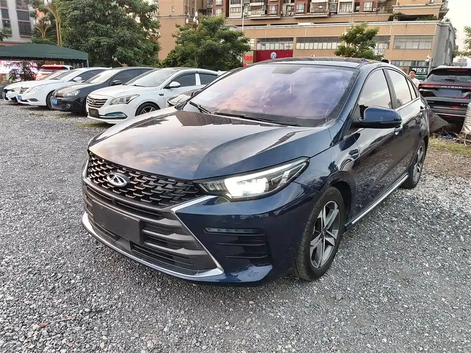Chery Arrizo 5 PLUS