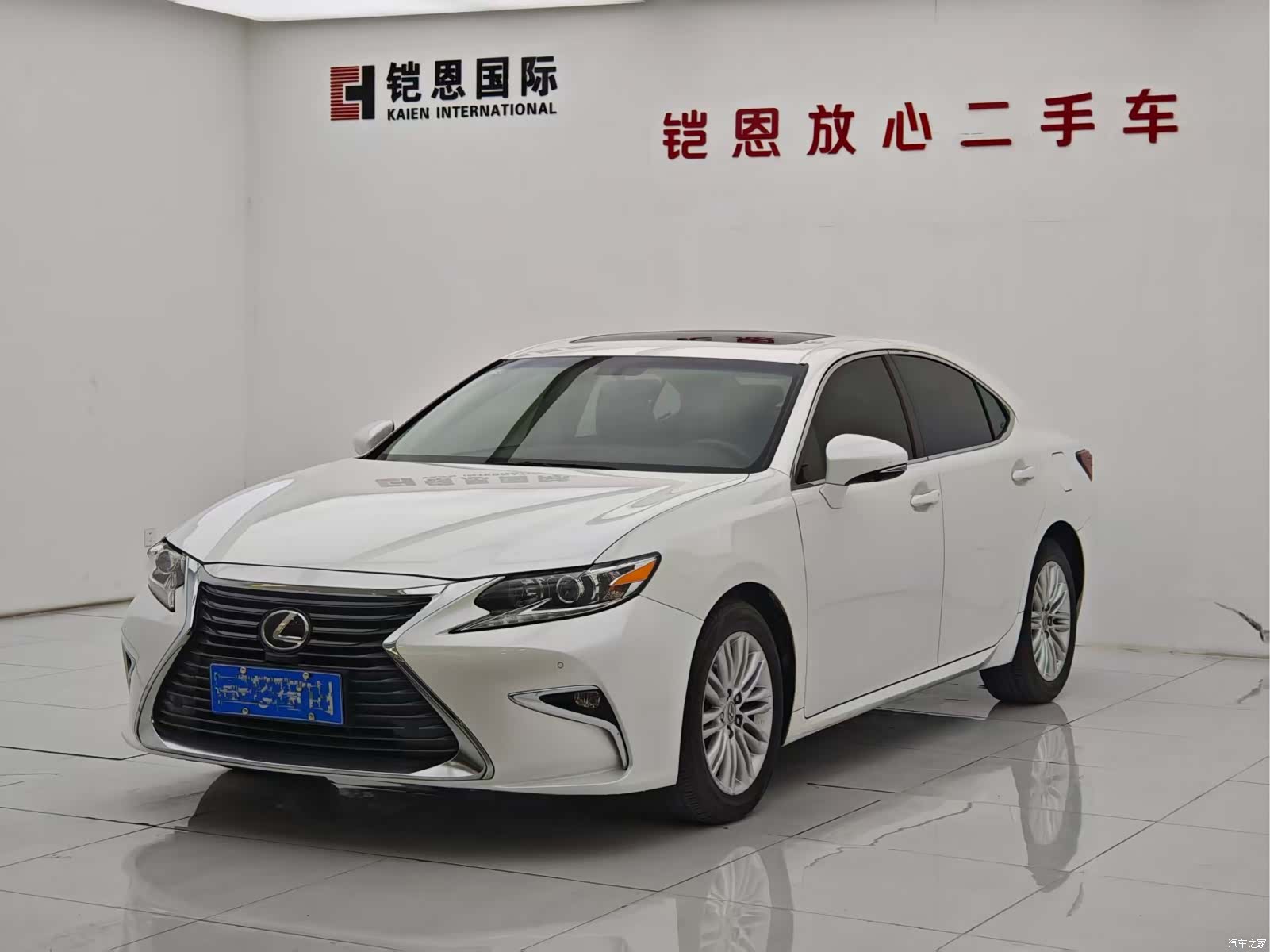 Lexus ES, 2016 1