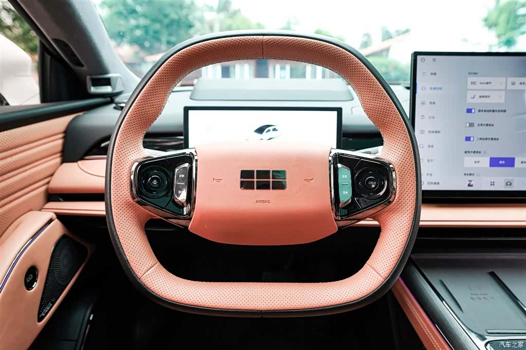 Geely 8, 2025 10