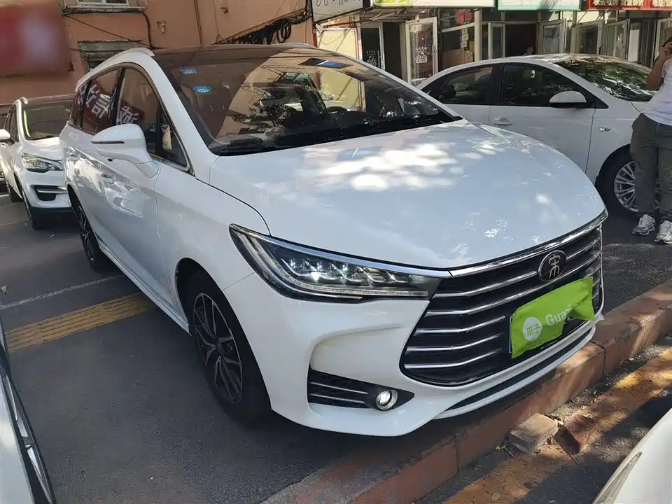 BYD Song MAX