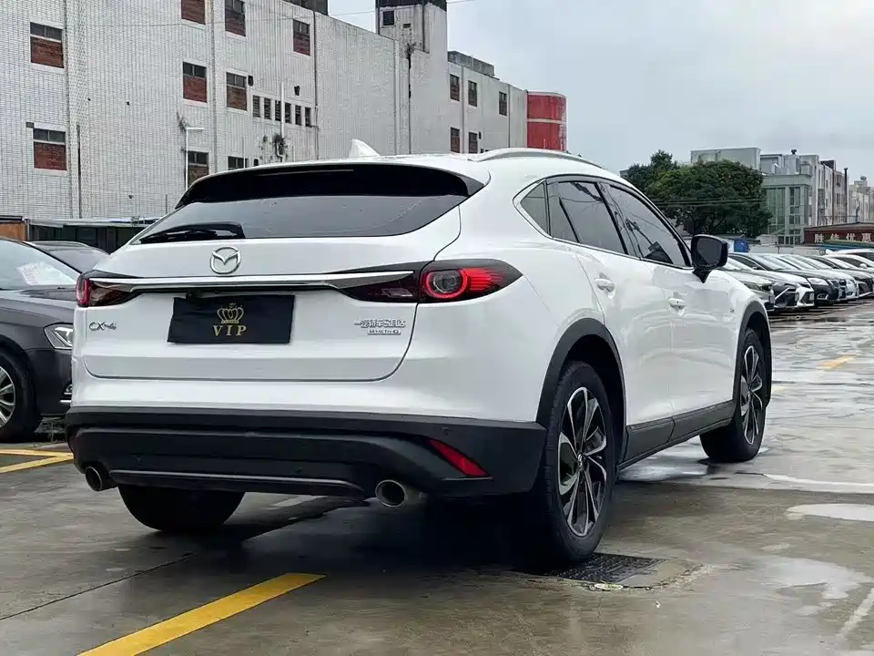 Mazda CX-4