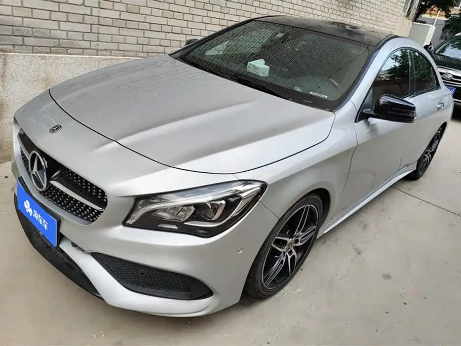 Mercedes-Benz CLA Mercedes-Benz CLA
