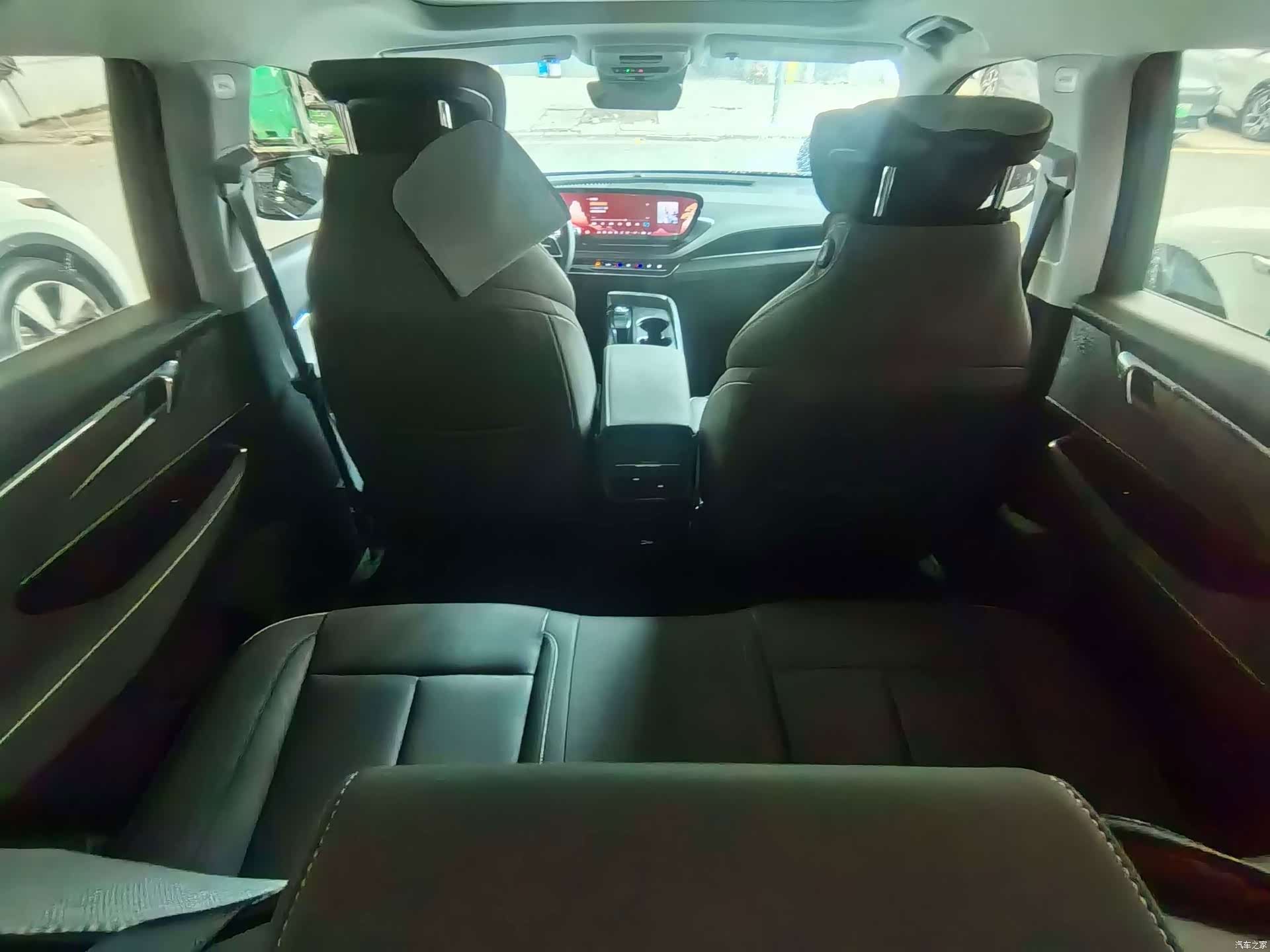 Buick E5, 2024 12
