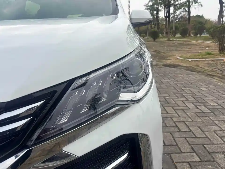 MAXUS Chase G50
