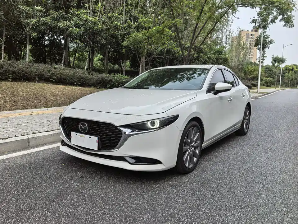 Mazda 3 Angkesaila