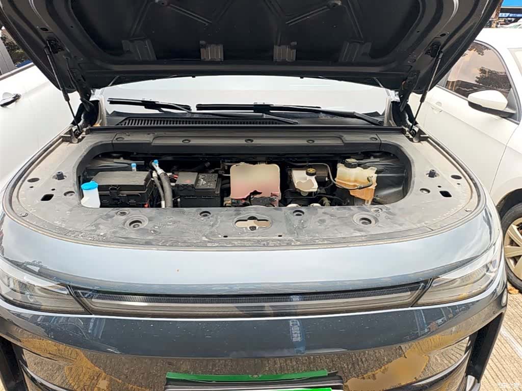 Leapmotor C10, 2024 20